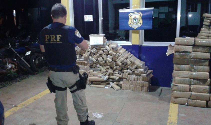 PRF apreende 1,5 tonelada de maconha no Paraná