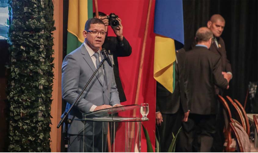 Marcos Rocha viaja e só nomeará secretários na próxima sexta-feira