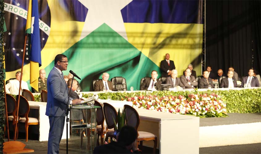 Governador Marcos Rocha reforça em entrevista combate à corrupção e parceria com governo federal