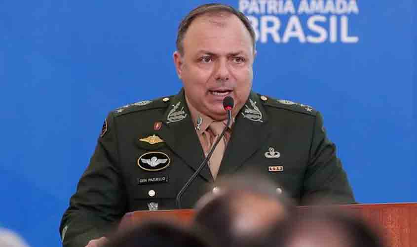 Comando do Exército negocia redução de danos na queda de Eduardo Pazuello