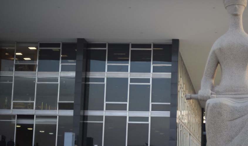 Ministro do STF decide que universidades podem exigir vacinação