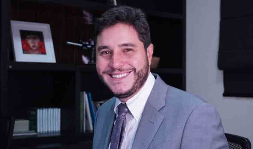 Vice-prefeito participa de posse da nova Mesa Diretora da ALE