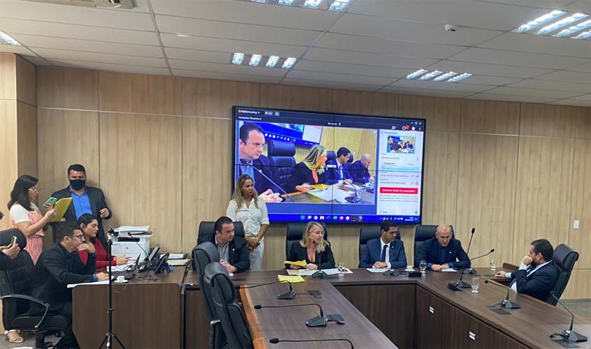 Ieda Chaves coordena Comissão de trabalho que discute o planejamento e uso de recursos públicos