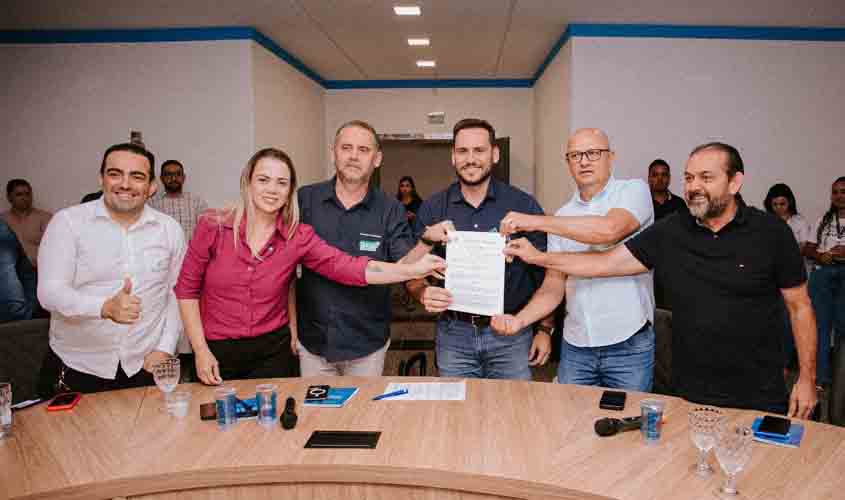 Prefeito Affonso Cândido sanciona o projeto do Avança Ji-Paraná