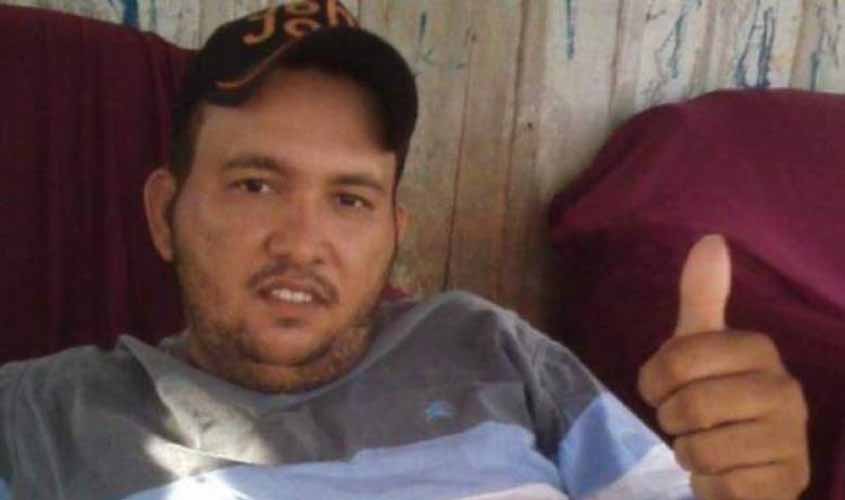 Homem é assassinado com tiro na nuca próximo a feira em Cerejeiras; polícia já ouviu testemunha