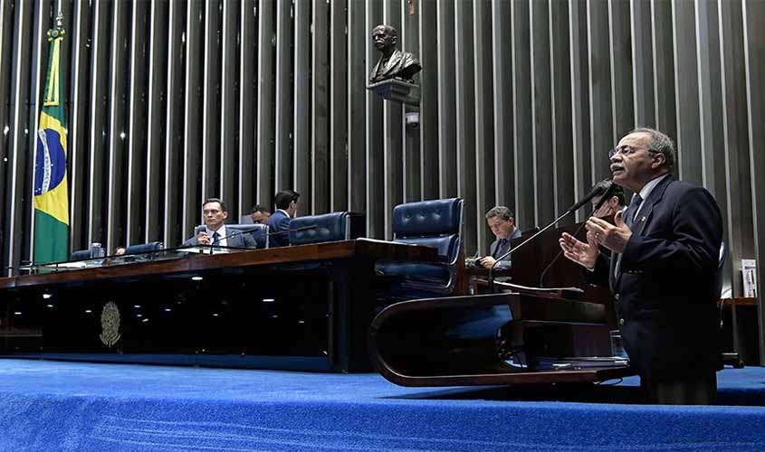 Chico Rodrigues defende transferência de servidores do ex-território de Roraima para cargos federais