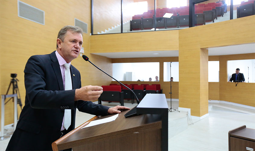 Goebel indica troca do pagamento de dívida da Energisa, pela construção de hospitais e rodoviária na capital