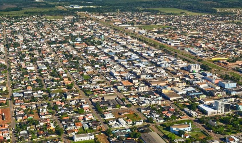 Comitê flexibiliza decreto municipal, mas maioria do comércio continua impedida de funcionar, conforme decisão da Justiça