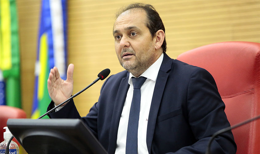 Presidente Laerte Gomes comemora Rondônia como área livre de aftosa, sem vacinação