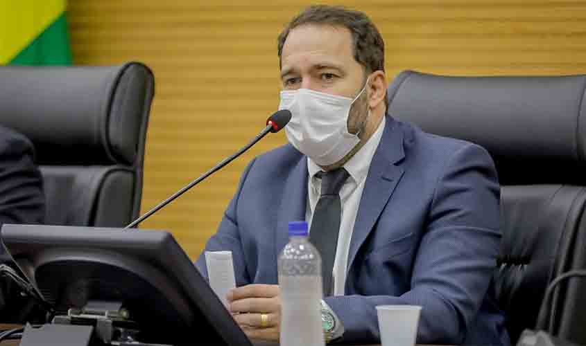 Presidente prorroga suspensão de atividades na Assembleia devido ao agravamento da pandemia