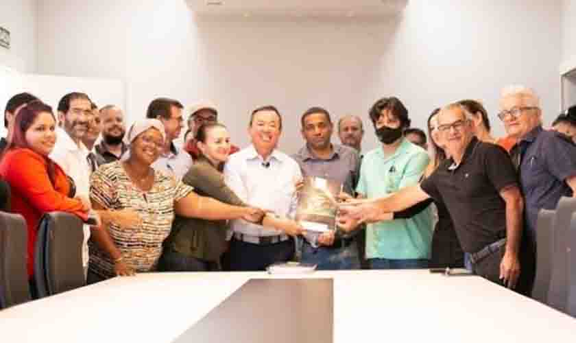 Quase R$ 30 milhões: Prefeitura envia PCCS à Câmara em benefício de todas as secretarias municipais