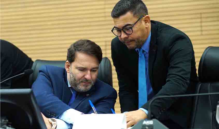 Presidente Alex Redano solicita recuperação urgente da RO-133 entre Vale do Paraíso e o Distrito de Bom Jesus