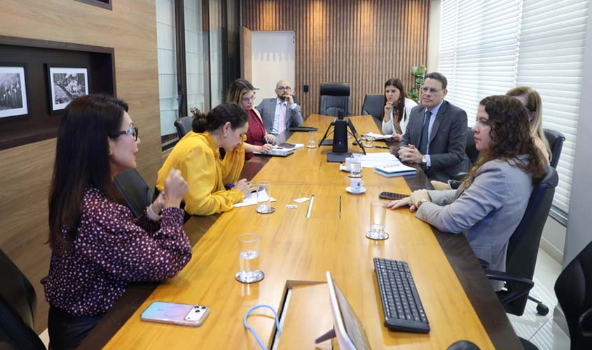 Justiça de RO alinha ações contra violência à mulher