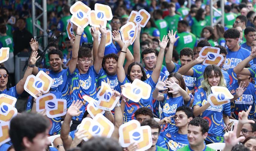 Após dois anos, Pé-de-Meia reduz abandono escolar em 43%