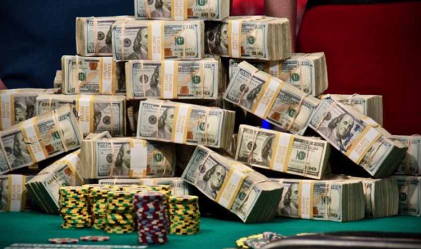 poker valendo dinheiro é crime