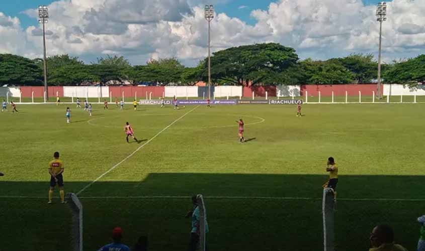 Ariquemes descola a primeira vitória no campeonato
