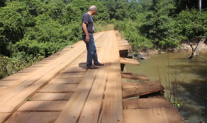 Deputado Adelino vistoria obras na RO-144 (B-40 Sul) Joelândia, RO-010 (LC-20) e RO-140