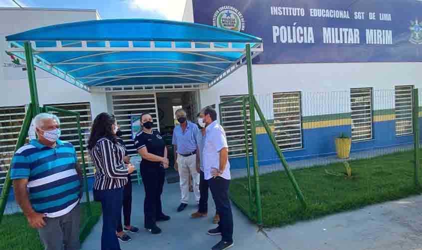 Deputado Laerte Gomes confirma recurso para atender demandas do Projeto Polícia Militar Mirim de Presidente Médici