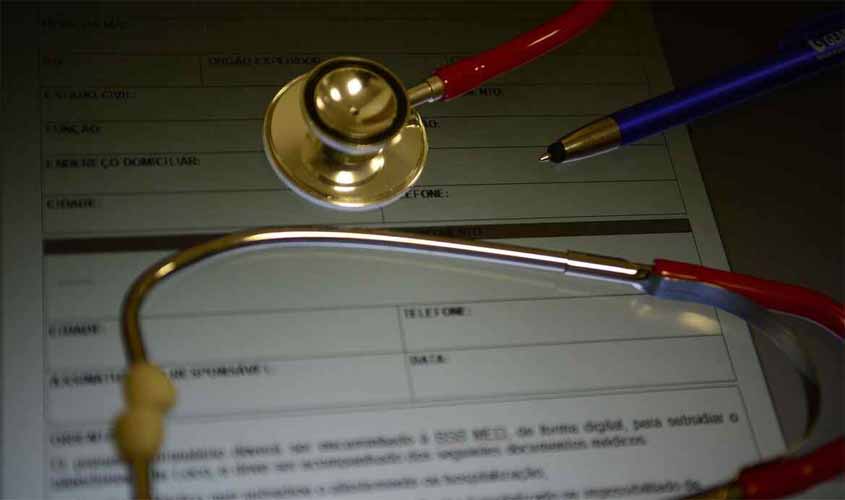 Saúde em jogo: 49 milhões de usuários de planos de saúde ameaçados de ter tratamentos negados por operadoras