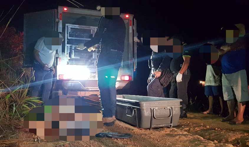 Homem leva seis facadas e é degolado em Porto Velho
