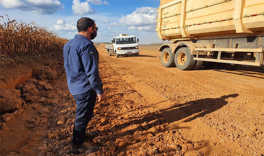 Obras de tapa-buraco avançam na RO-391, região Sul de Rondônia