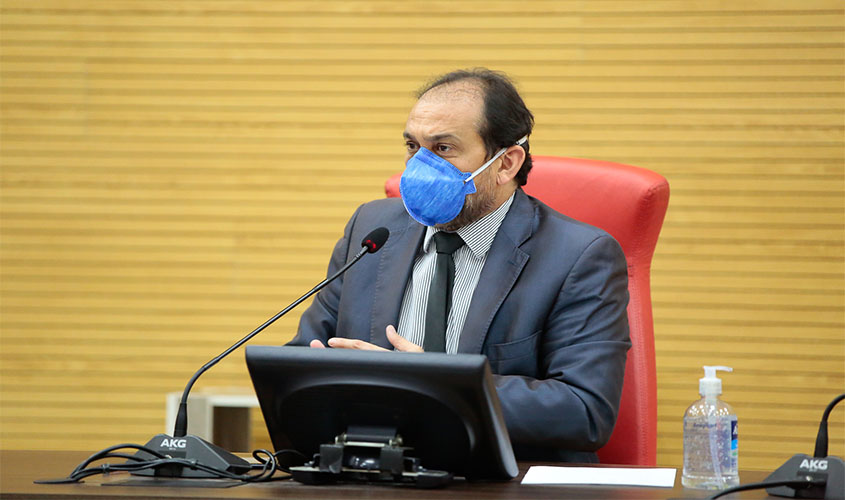 Presidente Laerte Gomes indica ao Poder Executivo instituição de auxílio financeiro para professores da rede pública estadual de ensino