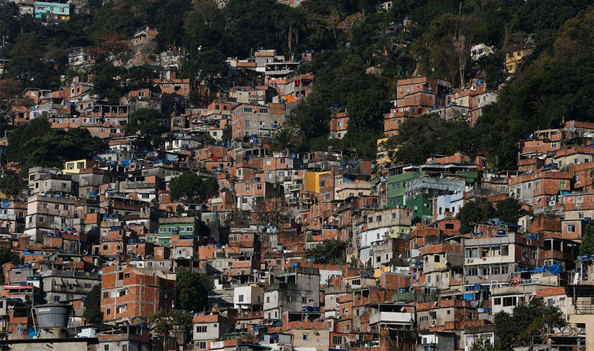 Pesquisa revela o impacto do Covid-19 na vida dos moradores das maiores favelas do país