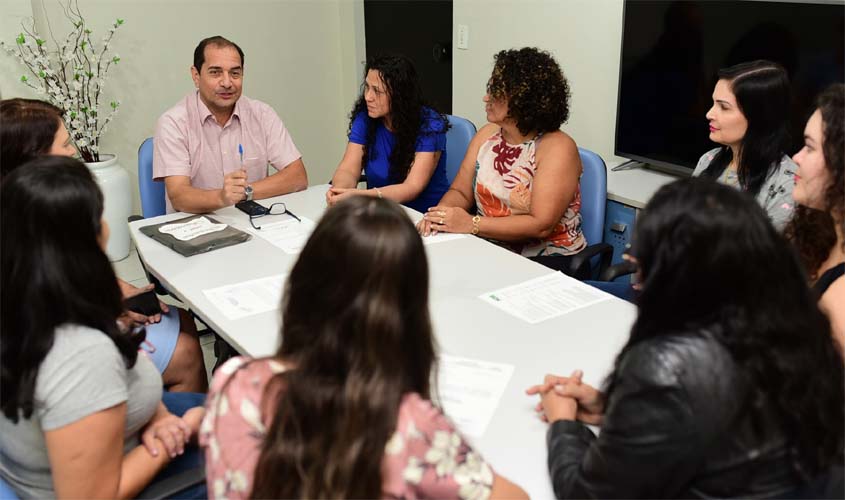 'Manhã com o Secretário' reúne diretores das nove escolas da área rural