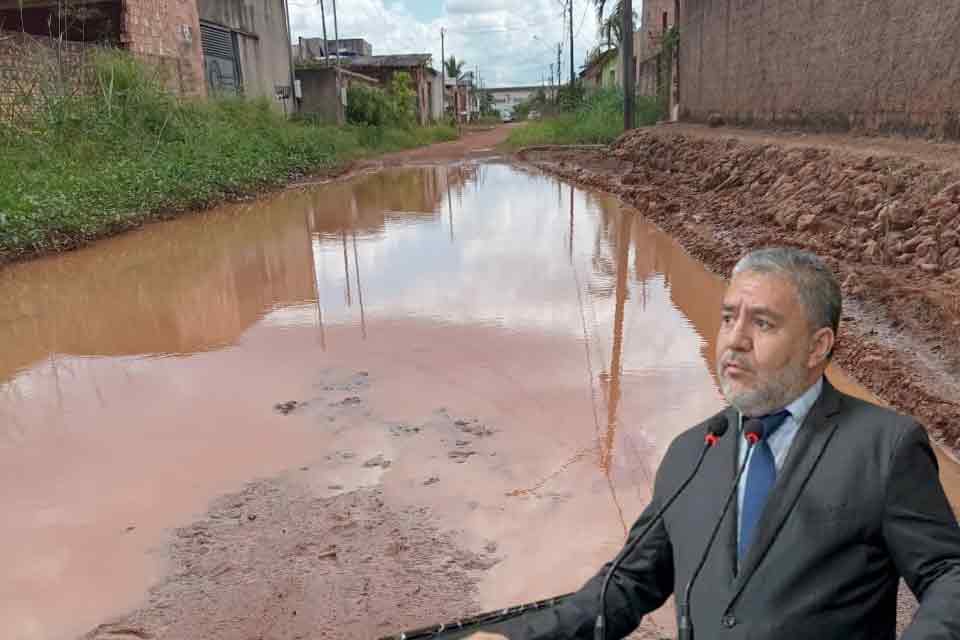 Fogaça cobra providências urgentes para rua no Bairro Lagoa: “A população se sente esquecida”