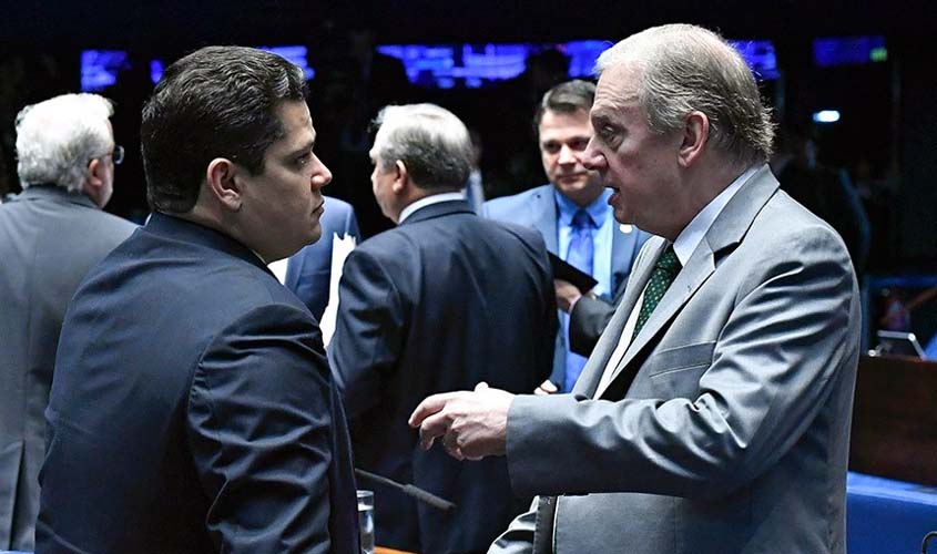 Reforma da Previdência será primeiro desafio dos senadores neste semestre