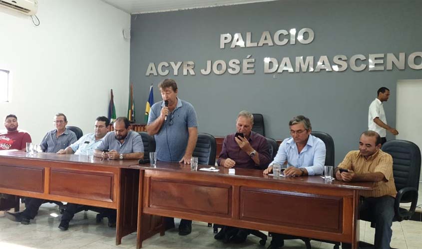Presidente Laerte Gomes é recebido na Câmara de Vereadores de Vale do Anari