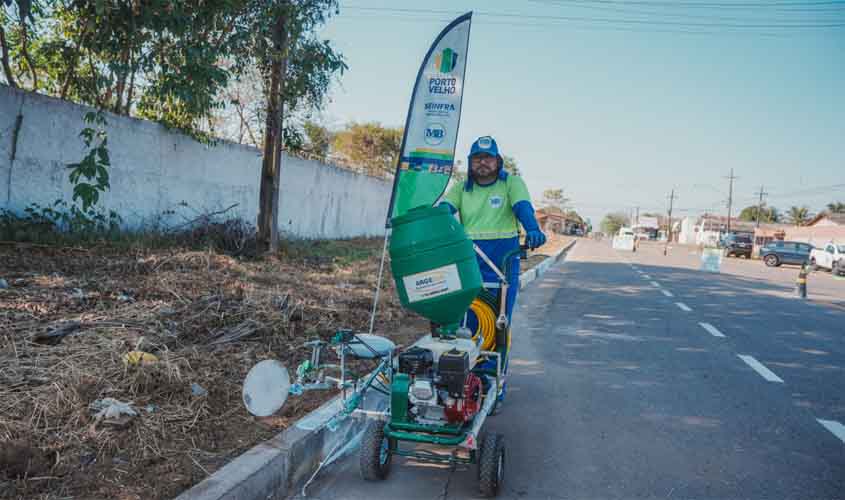 Prefeitura adquire maquinário e amplia a limpeza de ruas e avenidas