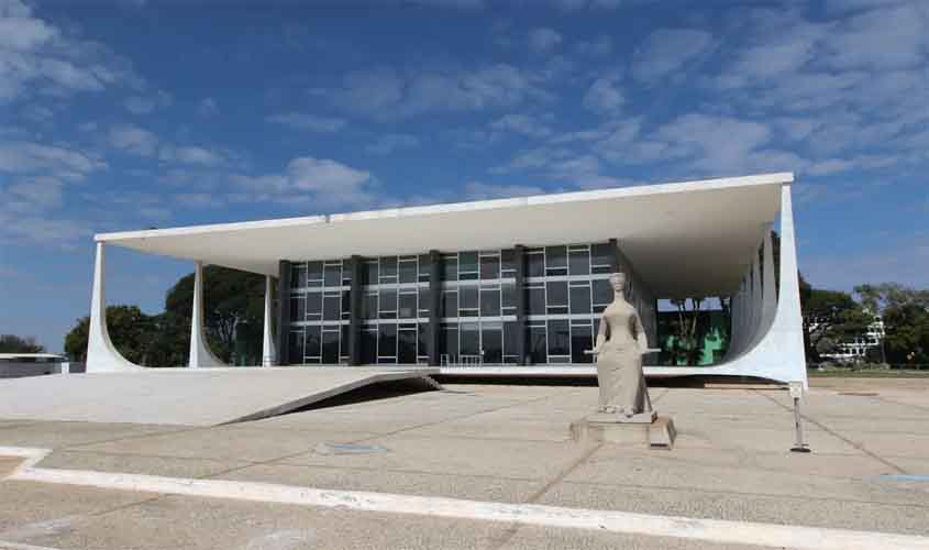 STF retoma sessões e fará defesa de Moraes