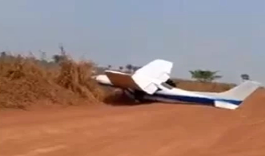 Avião carregado com drogas faz pouso forçado em Cacoal; ocupantes roubaram carro para fugir