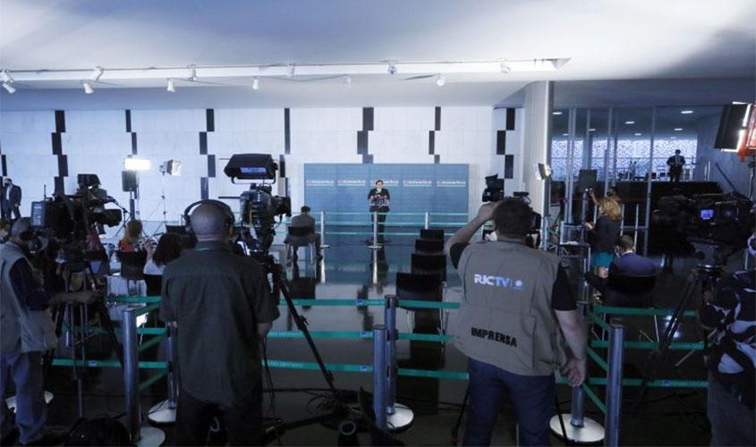 Maia quer dar celeridade à reforma administrativa  