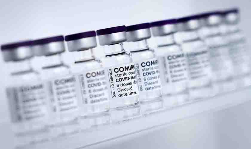 Anvisa aprova inclusão de nova fábrica da vacina da Pfizer