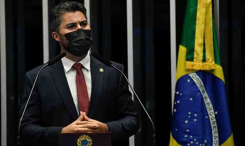Marcos Rogério defende PEC que exime gestores da baixa execução do orçamento da educação em 2020