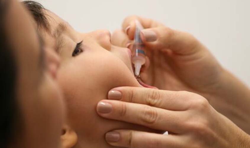 POLIOMIELITE: Entenda os riscos de não vacinar as crianças