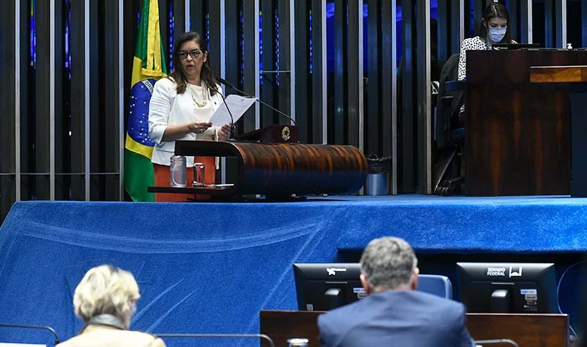 Flexibilização da jornada de trabalho para mães e pais de crianças pequenas vai a sanção