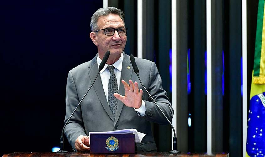 Lucas Barreto volta a cobrar transposição de servidores dos ex-territórios