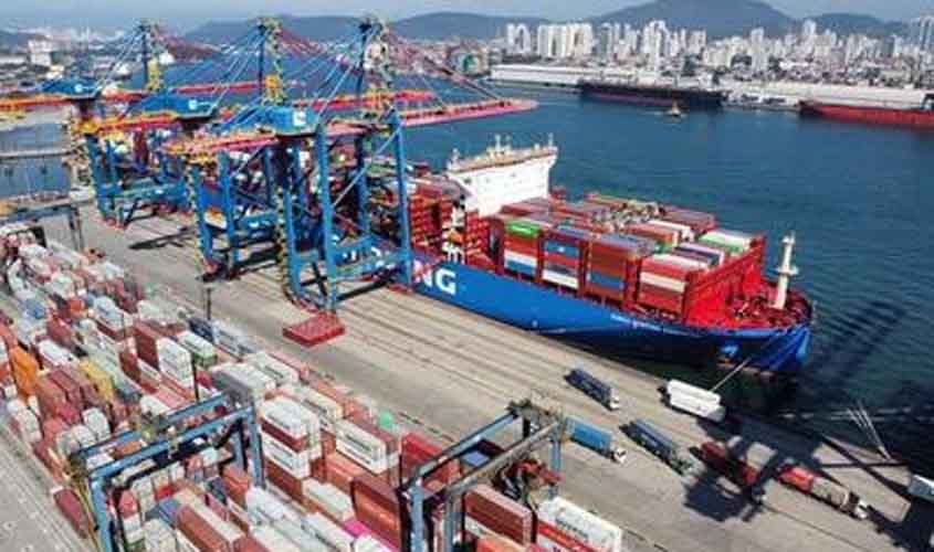 Tarifaço: “É um risco real de paralisação das operações”, alerta indústria de suco sobre implantação das tarifas dos EUA