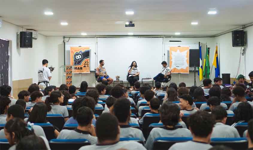 Cineastas rondonienses discutem produção de animação na Amazônia em roda de conversa com alunos da rede pública de Porto Velho na 2ª Edição do FICAR
