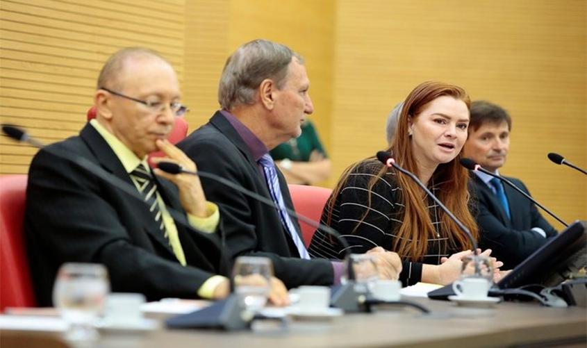 OAB/RO participa de entrega de Título de Cidadão Honorífico de Rondônia à juízes