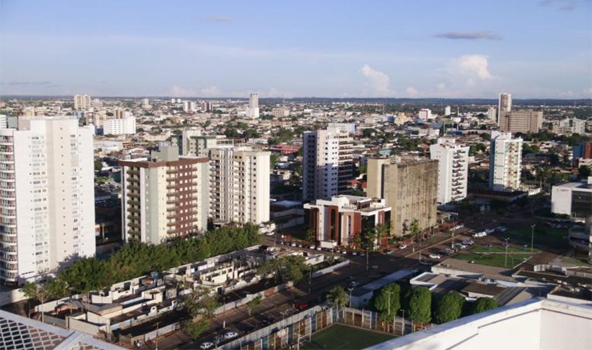 Adiamento do feriado é medida necessária para a economia e manutenção de empregos