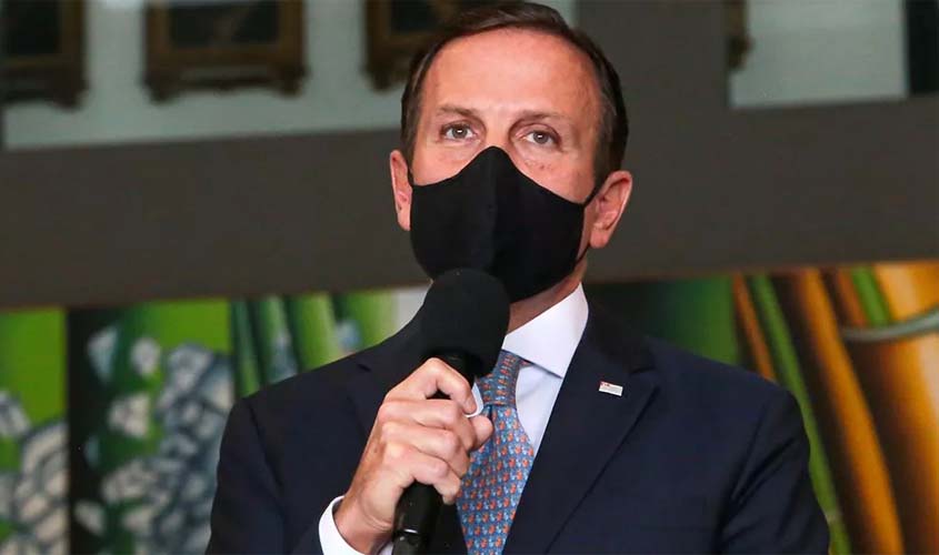 São Paulo pode iniciar vacinação contra Covid em 15 de dezembro, diz governador João Doria