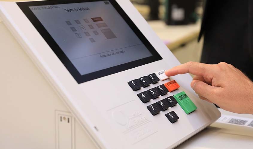 Cola eleitoral pode facilitar votação  