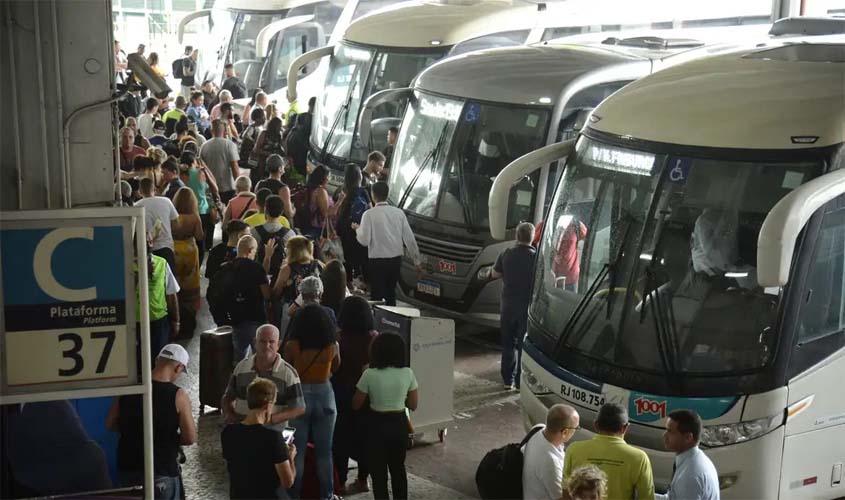Turno de revezamento com 8h é validado para empresa de ônibus