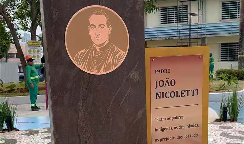 Praça João Nicoletti é revitalizada em Porto Velho