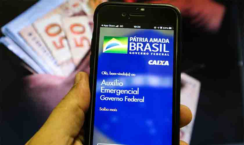 Trabalhadores nascidos em janeiro podem sacar auxílio emergencial