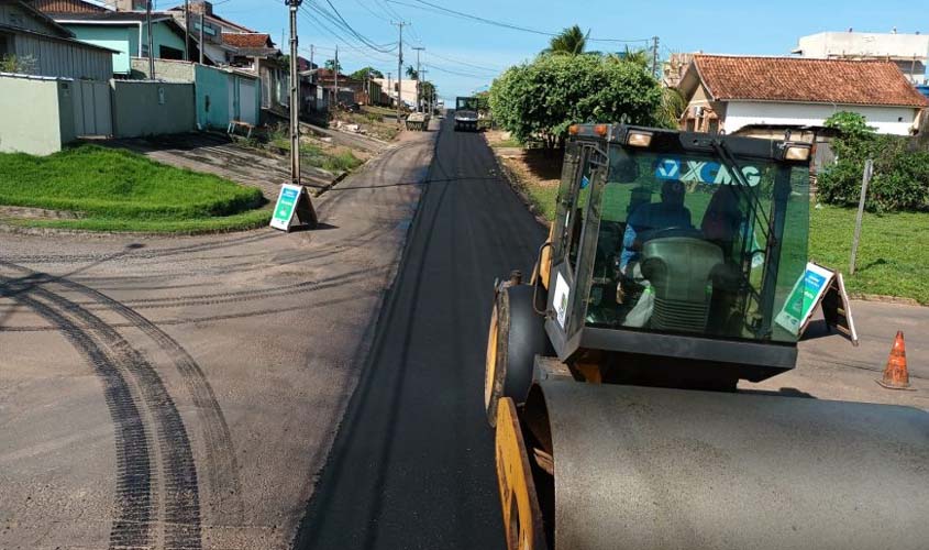 Obras de infraestrutura avançam com trabalho realizado pelo DER